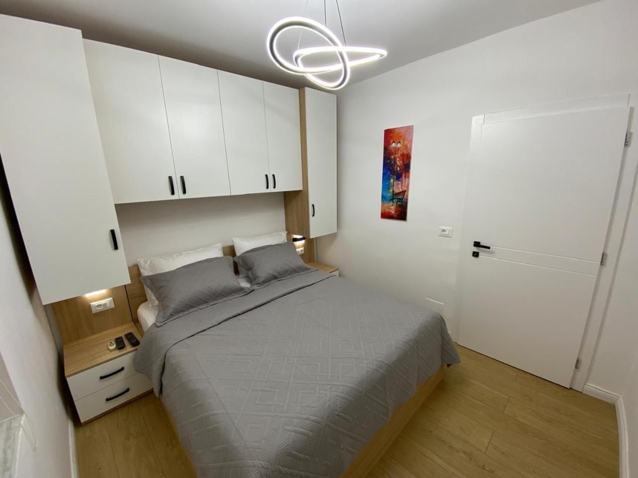 Tirana Apartment Bagian luar foto